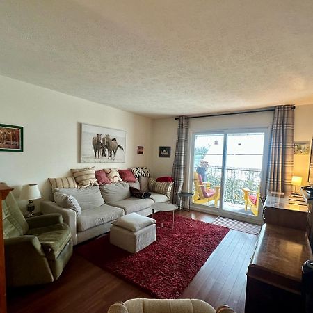 Quiet, Comfortable Great Location 2 Bedroom แชร์บูร์ก ภายนอก รูปภาพ