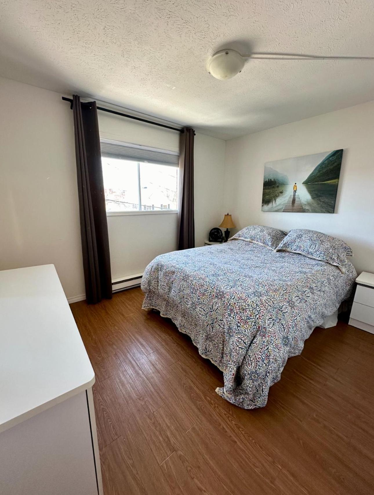 Quiet, Comfortable Great Location 2 Bedroom แชร์บูร์ก ภายนอก รูปภาพ
